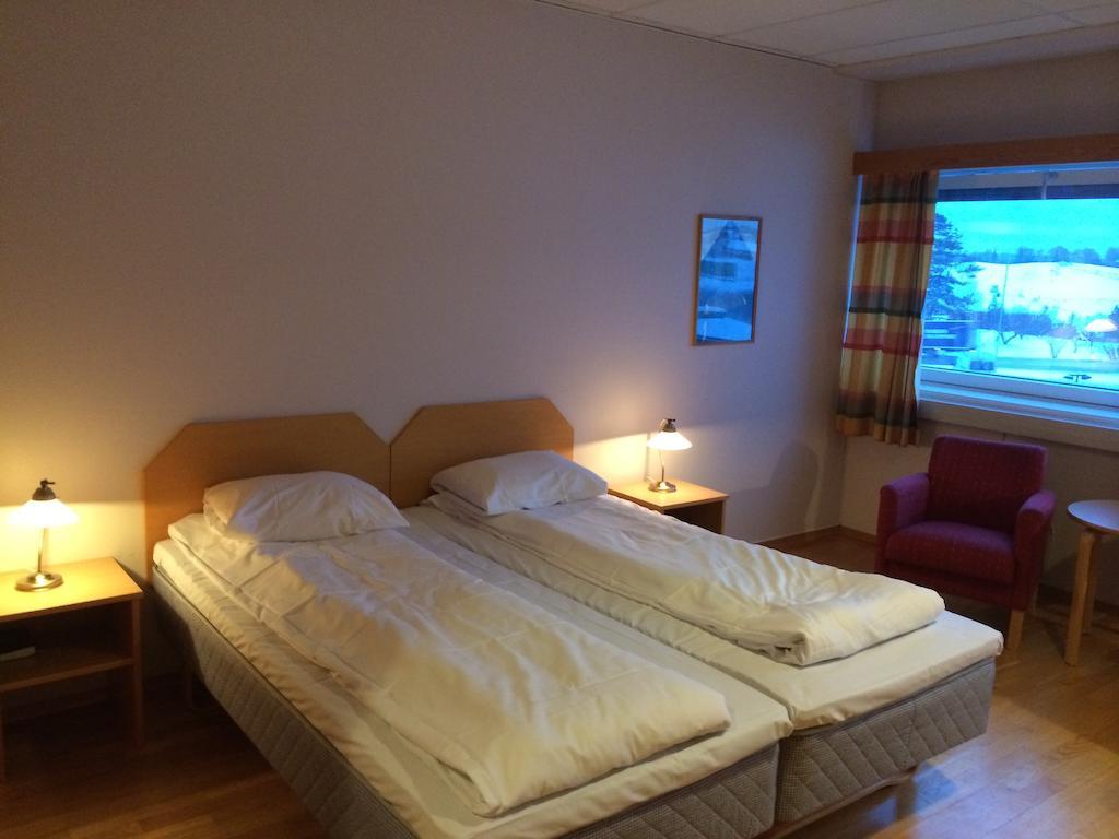 Vormsund Golf Hotell Bed Breakfast חדר תמונה